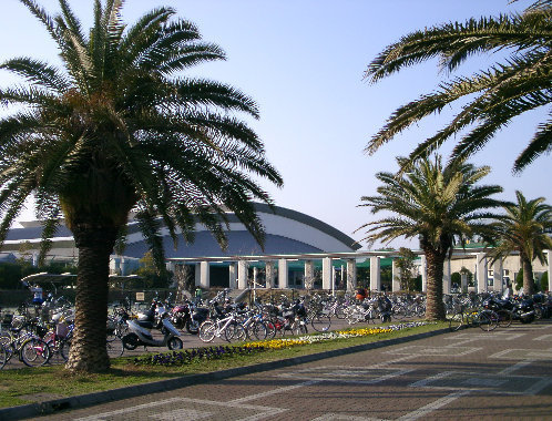 �_�ސ쌧����s�����C��4���ڂ̒��È�ˌ��Ă̎��ӊ�