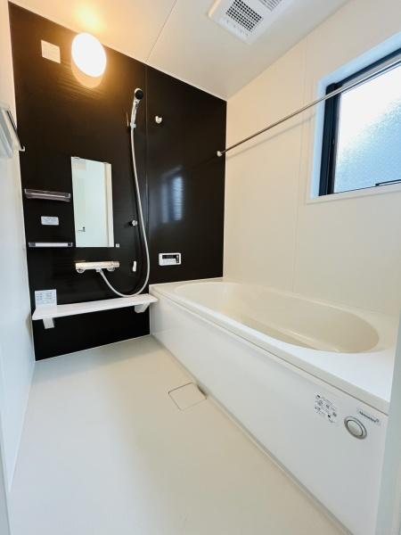 �_�ސ쌧������s���h�̐V�z��ˌ��Ă̗���