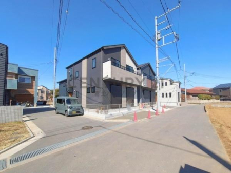 �_�ސ쌧������s���h�̐V�z��ˌ��Ă̑O�ʓ��H�܂ތ��n�ʐ^