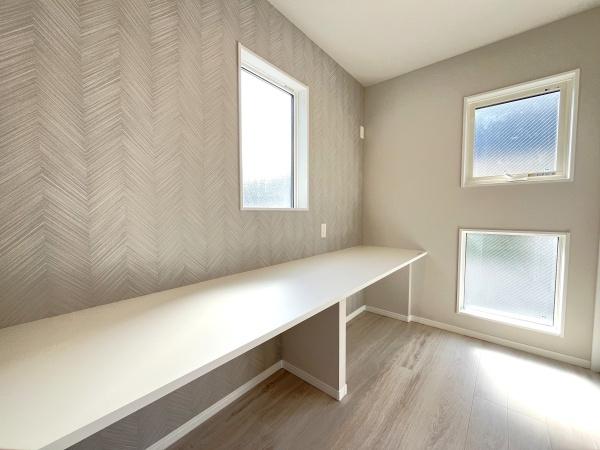 �_�ސ쌧������s�����u1���ڂ̐V�z��ˌ��Ẵ��r���O