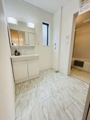 �_�ސ쌧������s����1���ڂ̐V�z��ˌ��Ă̐��ʑ�E���ʏ�