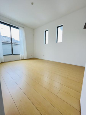 �_�ސ쌧������s����1���ڂ̐V�z��ˌ��Ă̗m��