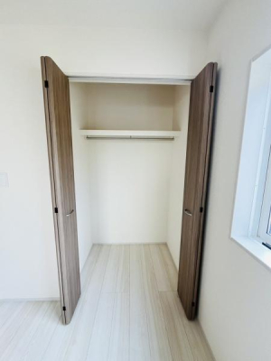 �_�ސ쌧������s�~���̐V�z��ˌ��Ă̎��[