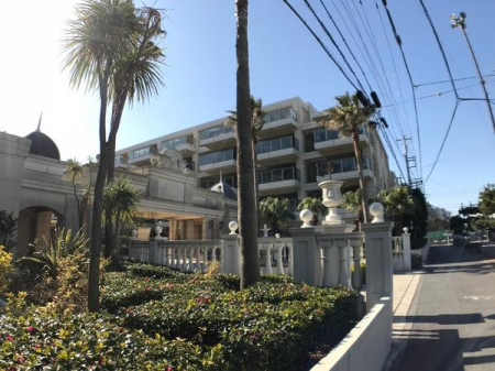 �_�ސ쌧����s�ғ����C��3���ڂ̒��Ã}���V�����̂��̑����n