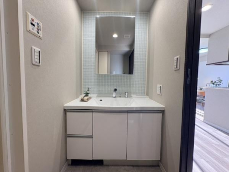 �_�ސ쌧���؎s����2���ڂ̒��Ã}���V�����̐��ʑ�E���ʏ�