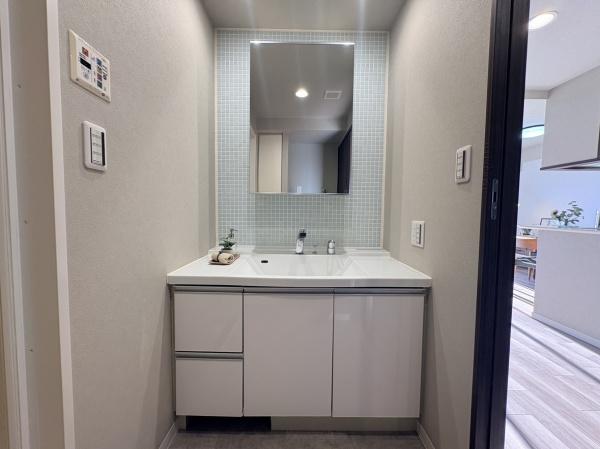 �_�ސ쌧���؎s����2���ڂ̒��Ã}���V�����̐��ʑ�E���ʏ�