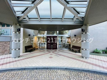 �_�ސ쌧����s�{����5���ڂ̒��Ã}���V�����̃G���g�����X