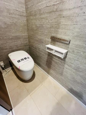 �_�ސ쌧������s������2���ڂ̐V�z��ˌ��Ẵg�C��