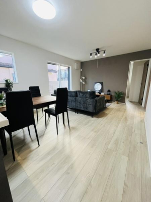 �_�ސ쌧������s�����̐V�z��ˌ��Ẵ��r���O