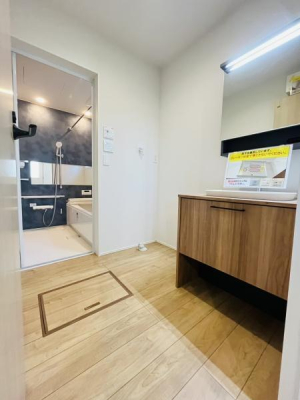 �_�ސ쌧������s�����̐V�z��ˌ��Ă̐��ʑ�E���ʏ�