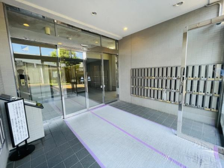 �_�ސ쌧���q�s���{�̒��Ã}���V�����̃G���g�����X