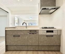 �_�ސ쌧���q�s�֒J�̒��Ã}���V�����̃L�b�`��