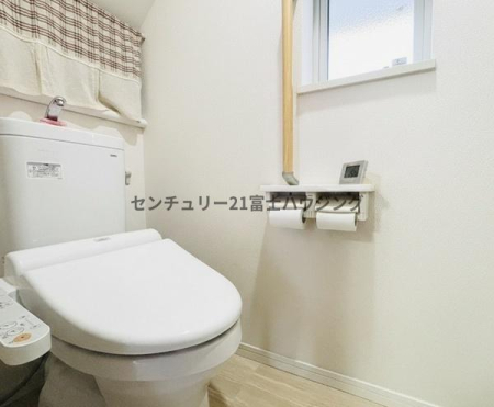 �_�ސ쌧����s�~�s1���ڂ̒��È�ˌ��Ẵg�C��