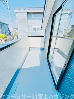 �_�ސ쌧����s�H��5���ڂ̐V�z��ˌ��Ẵo���R�j�[