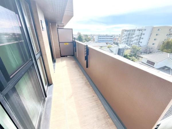 �_�ސ쌧������s���a�c2���ڂ̒��Ã}���V�����̃o���R�j�[