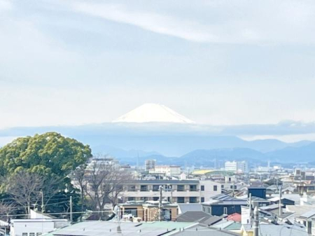 �_�ސ쌧������s���a�c2���ڂ̒��Ã}���V�����̏Z�˂���̒��]�ʐ^