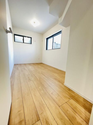 �_�ސ쌧������s��̐V�z��ˌ��Ă̗m��