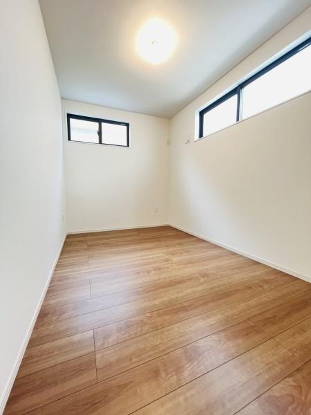 �_�ސ쌧������s��̐V�z��ˌ��Ă̗m��