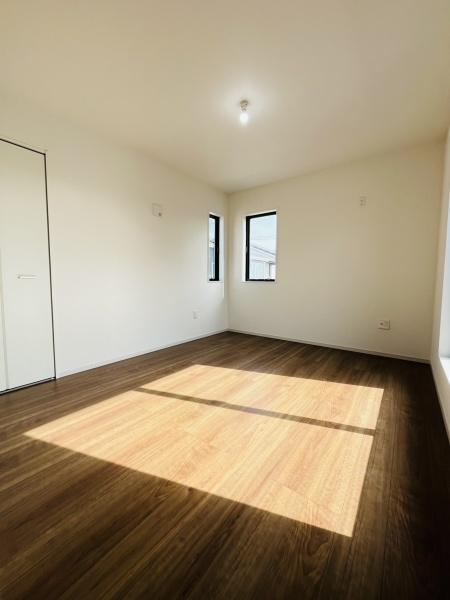 �_�ސ쌧������s��̐V�z��ˌ��Ă̗m��