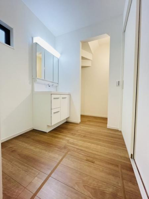 �_�ސ쌧������s��̐V�z��ˌ��Ă̐��ʑ�E���ʏ�