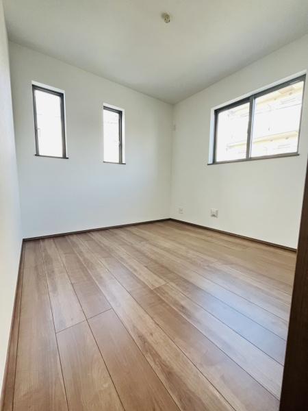 �_�ސ쌧������s�~��1���ڂ̐V�z��ˌ��Ă̗m��