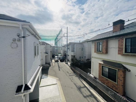 �_�ސ쌧������s�~��1���ڂ̐V�z��ˌ��Ă̏Z�˂���̒��]�ʐ^