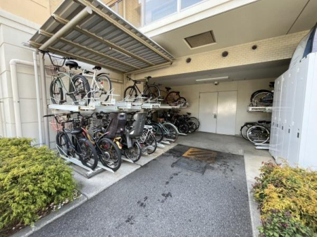 �_�ސ쌧������s������̒��Ã}���V�����̂��̑����p��