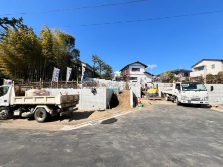 �_�ސ쌧����s����������1���ڂ̐V�z��ˌ��Ă̂��̑����n