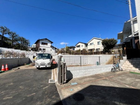 �_�ސ쌧����s����������1���ڂ̐V�z��ˌ��Ă̂��̑����n