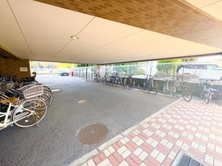 �_�ސ쌧�ɐ����s�Γc�̒��Ã}���V�����̂��̑����p��