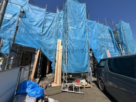 �_�ސ쌧������s���C�ݖk5���ڂ̐V�z��ˌ��Ă̌��n�O�ώʐ^