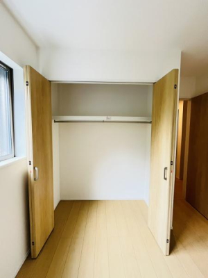 �_�ސ쌧������s�l�V���̐V�z��ˌ��Ă̎��[