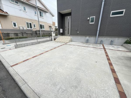 �_�ސ쌧������s����2���ڂ̒��È�ˌ��Ă̒��ԏ�