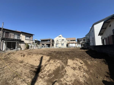 �_�ސ쌧������s�����u2���ڂ̐V�z��ˌ��Ă̌��n�O�ώʐ^