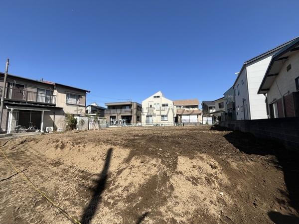 �_�ސ쌧������s�����u2���ڂ̐V�z��ˌ��Ă̌��n�O�ώʐ^