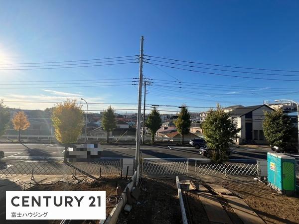 �_�ސ쌧��a�s���c3���ڂ̐V�z��ˌ��Ă̏Z�˂���̒��]�ʐ^