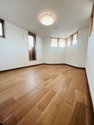 �_�ސ쌧������s�l�|3���ڂ̐V�z��ˌ��Ă̗m��