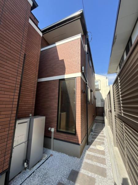 �_�ސ쌧������s�l�|3���ڂ̐V�z��ˌ��Ă̌��n�O�ώʐ^