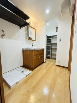 �_�ސ쌧������s�l�|3���ڂ̐V�z��ˌ��Ă̐��ʑ�E���ʏ�