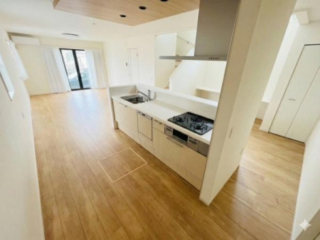 �_�ސ쌧���ˎs���^�y4���ڂ̒��È�ˌ��ẴL�b�`��