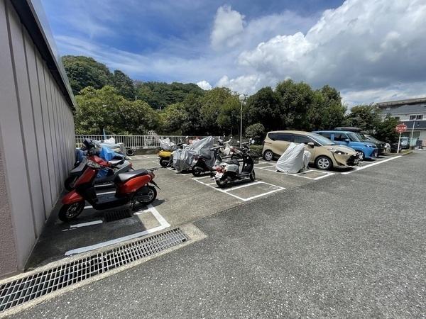 �_�ސ쌧����s����1���ڂ̒��Ã}���V�����̂��̑����p��