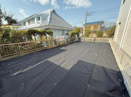 �_�ސ쌧����s�T���̓y�n�̑O�ʓ��H�܂ތ��n�ʐ^