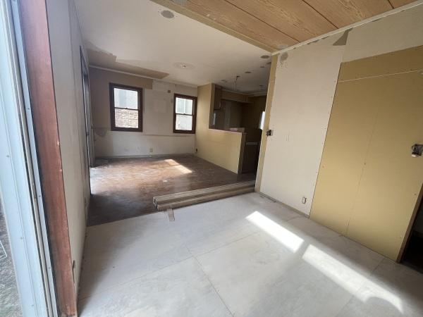 �_�ސ쌧����s�ΐ�3���� 31-16�̒��È�ˌ��Ẵ��r���O