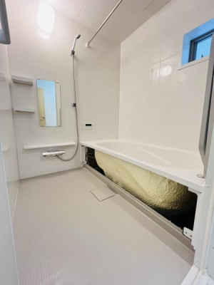 �_�ސ쌧������s�l�V���̐V�z��ˌ��Ă̗���