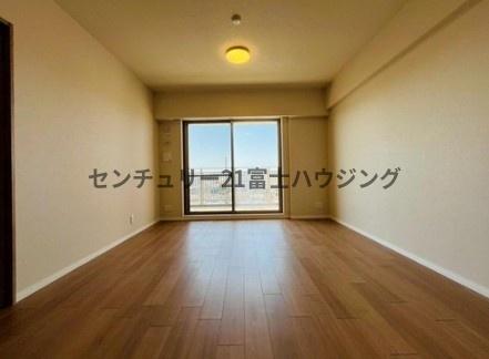 �_�ސ쌧������s�����̒��Ã}���V�����̃��r���O