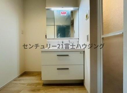 �_�ސ쌧����s�А�1���ڂ̐V�z��ˌ��Ă̐��ʑ�E���ʏ�