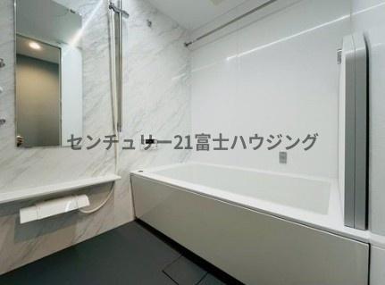 �_�ސ쌧���q�s�J�c3���ڂ̒��Ã}���V�����̗���