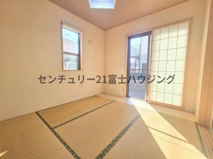 �_�ސ쌧������s�����̒��È�ˌ��Ă̘a��