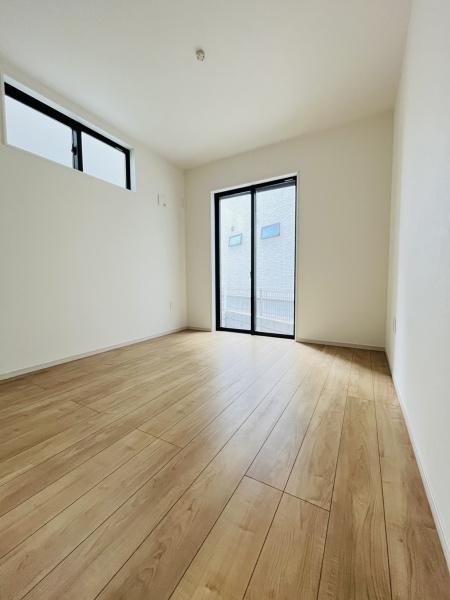 �_�ސ쌧������s����1���ڂ̐V�z��ˌ��Ă̗m��