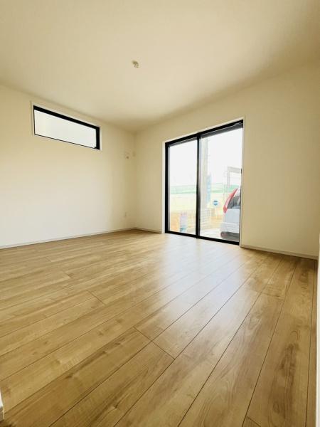 �_�ސ쌧������s����1���ڂ̐V�z��ˌ��Ă̗m��